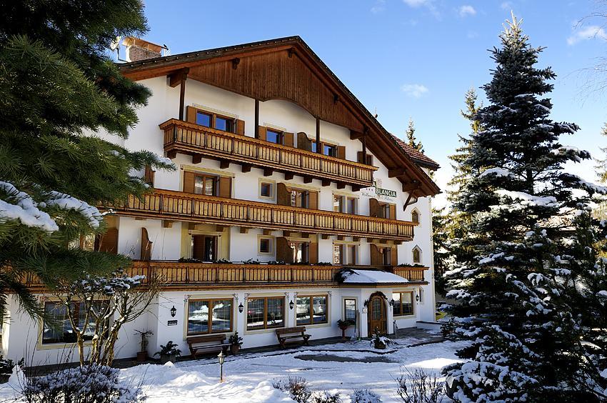 Hotel Resa Blancia San Vigilio Di Marebbe Exterior foto
